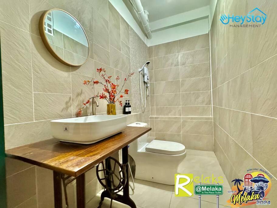 Heritage House 16pax Riverview 3 Mins Walkjonker Malacca