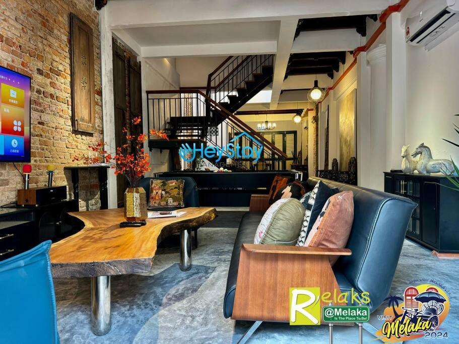 Holiday home Heritage House 16pax Riverview 3 Mins Walkjonker